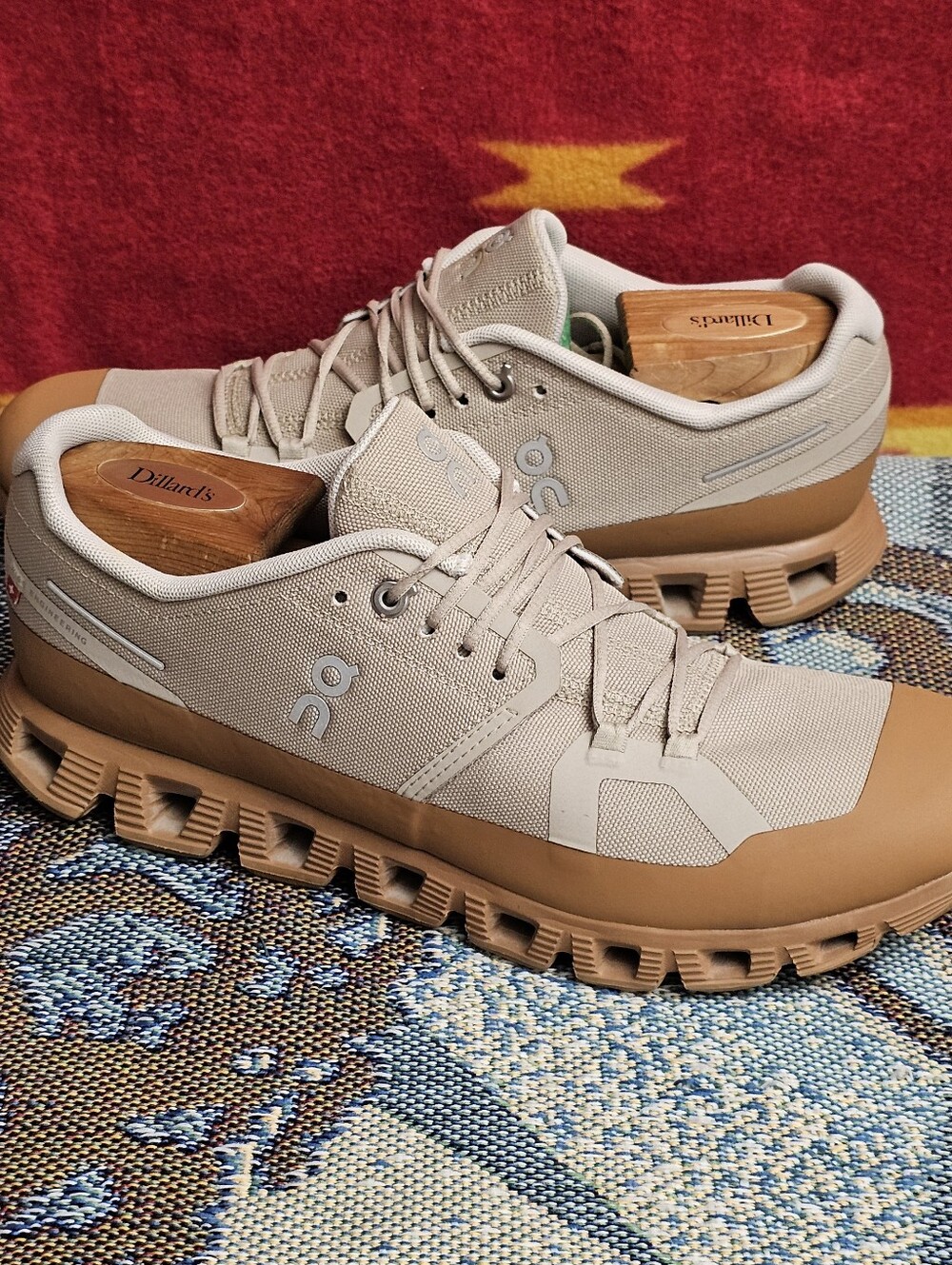 On Cloud 5 Ready Women’s Size 10 Top Lace-Up Sneakers Sand/Almond 89.98831 - Picture 4 of 15